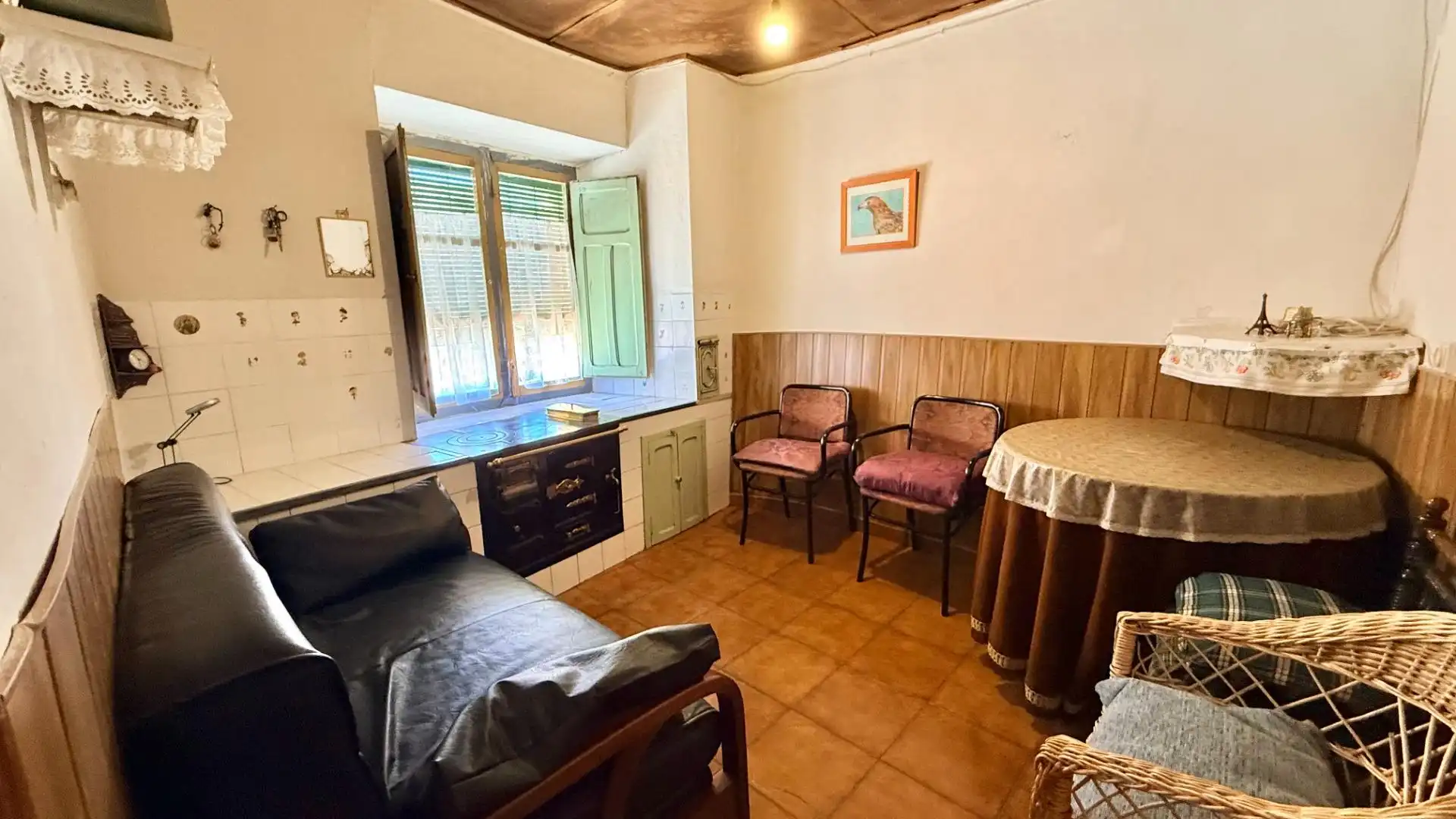 Sala d'estar de Casa o xalet en venda en Torrecilla del Pinar amb Jardí privat, Traster i Moblat