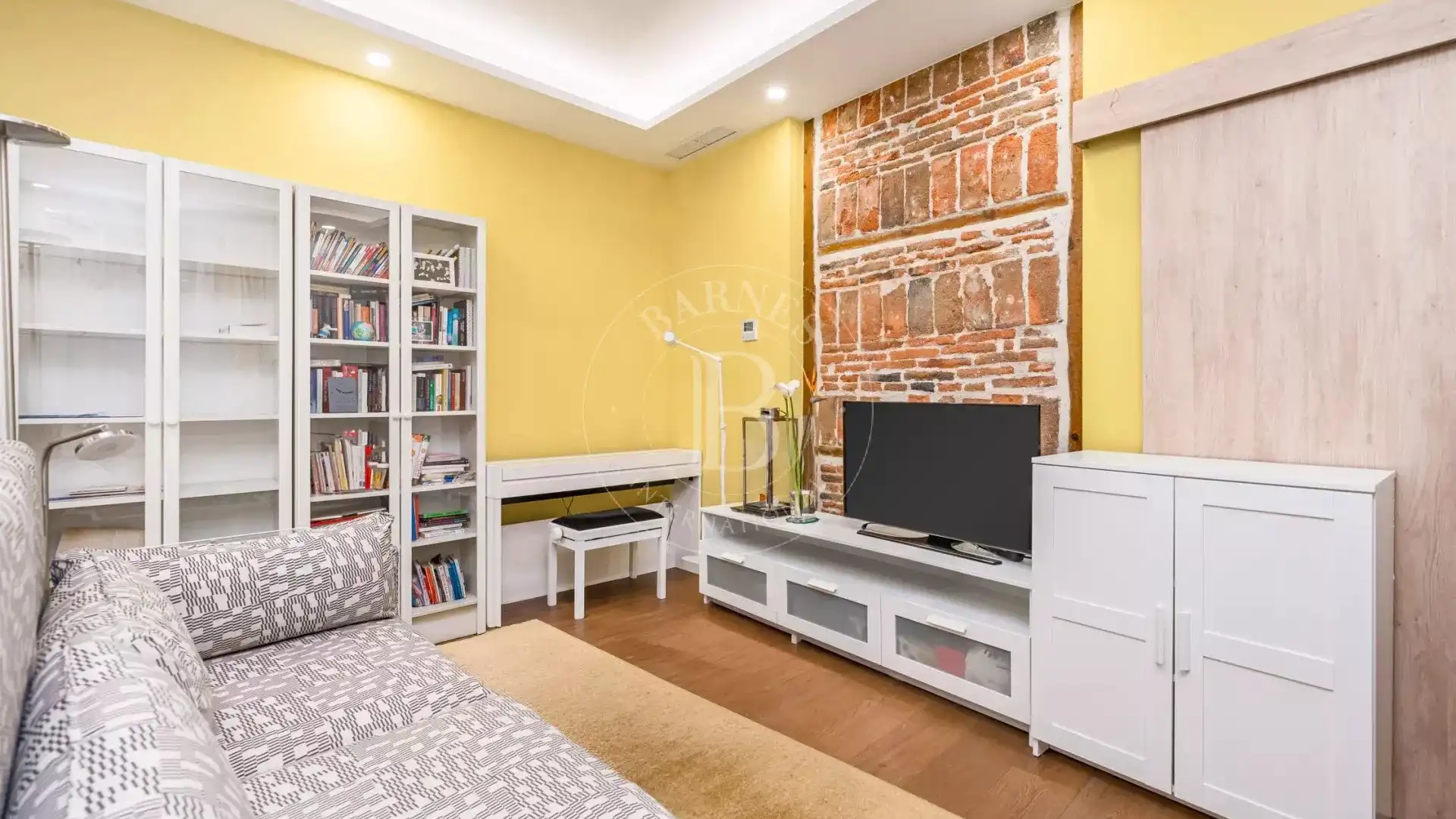 Habitación de Piso en venta en  Madrid Capital con Aire acondicionado, Calefacción y Internet