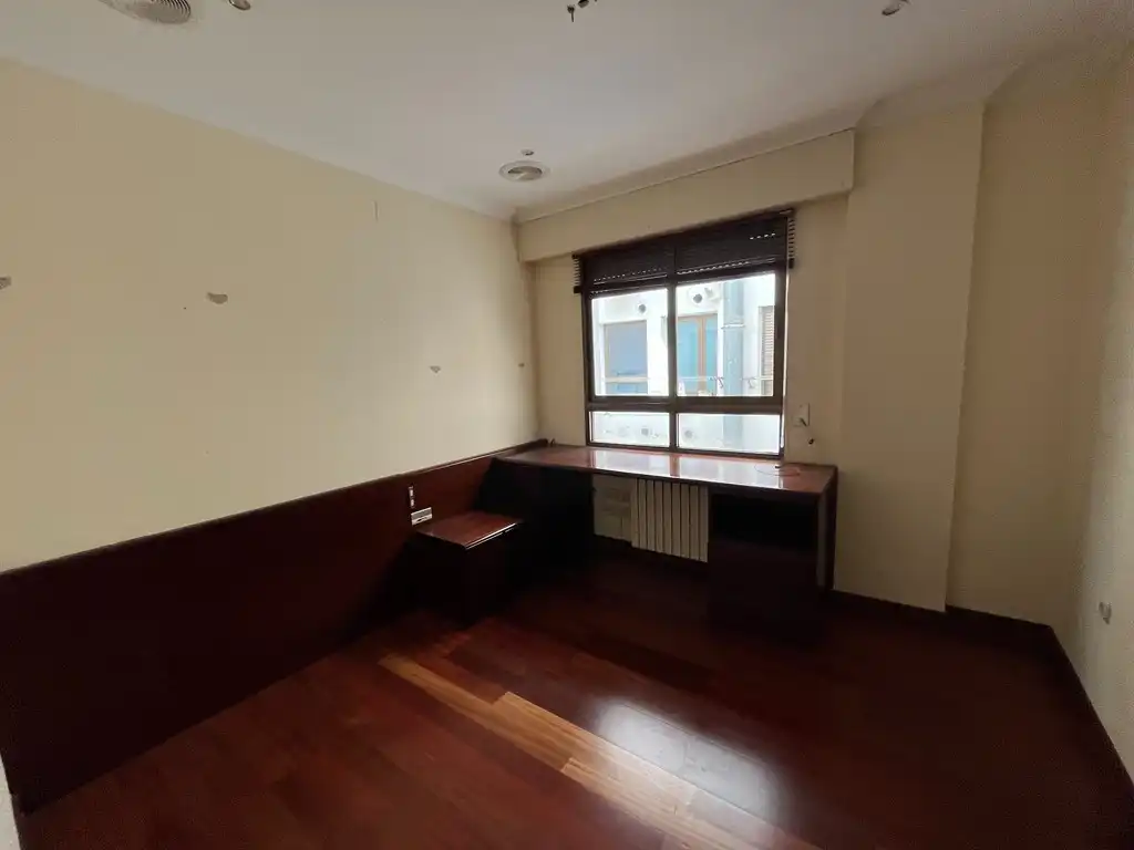 Flat for sale in Albacete  with Air Conditioner, Heating and Parquet flooring