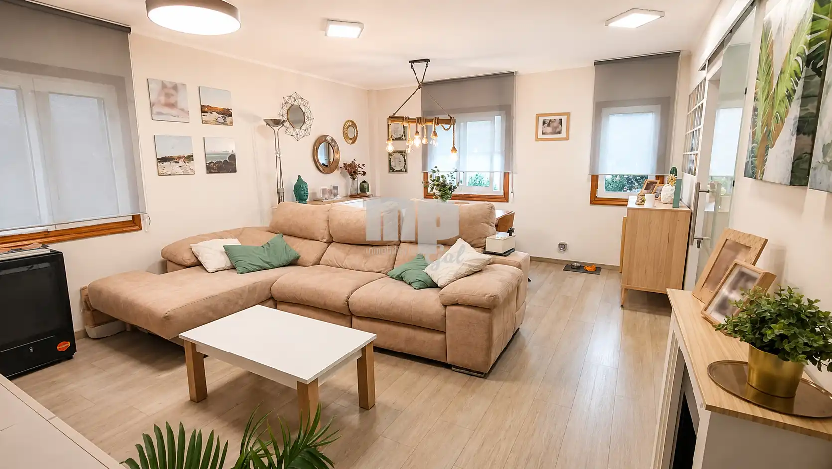 Living room of Flat for sale in Vigo   with Heating