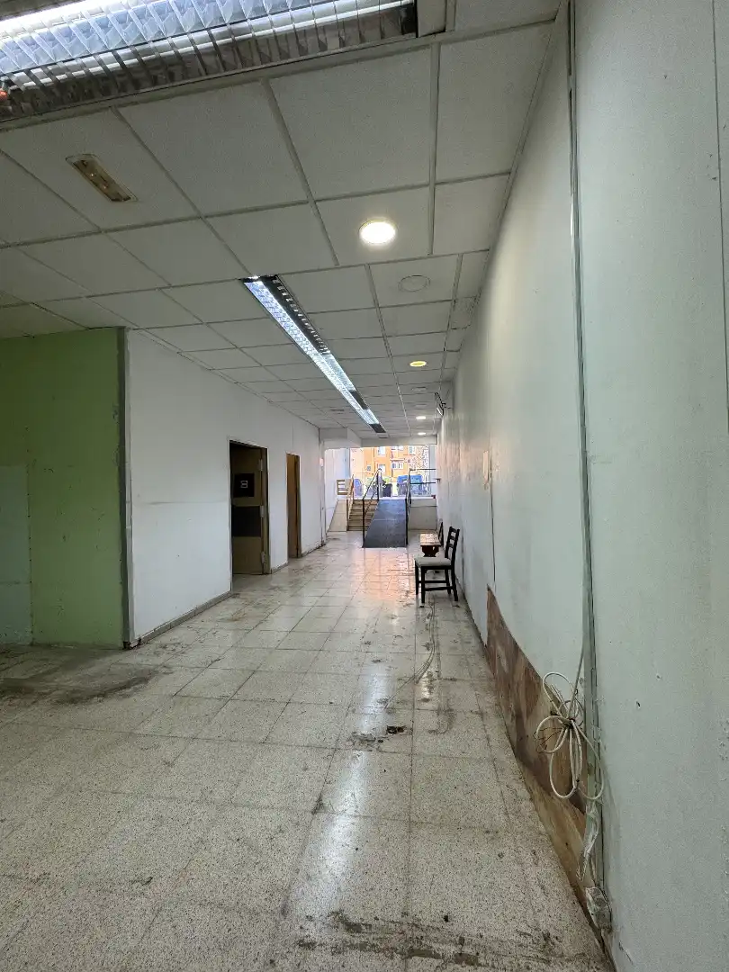 Business premises to rent in Avinguda de Josep Tarradellas 14, imagen 8