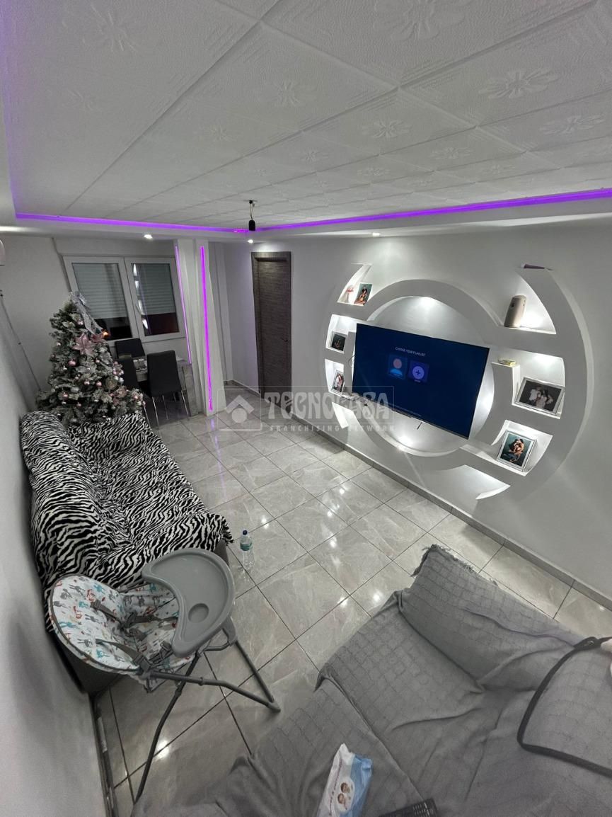 Living room of Flat for sale in  Almería Capital  with Furnished