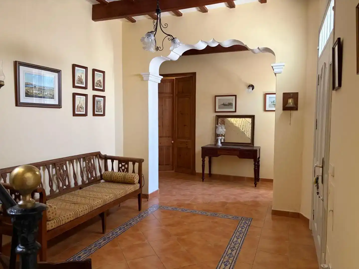 Casa adosada en venda en Es Castell amb Aire condicionat, Parquet i Traster