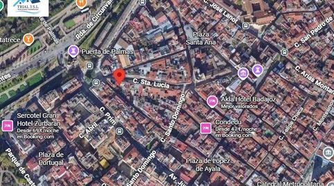 Foto 2 de Casa adosada en venta en Calle Santa Lucia, Casco Antiguo, Badajoz Capital