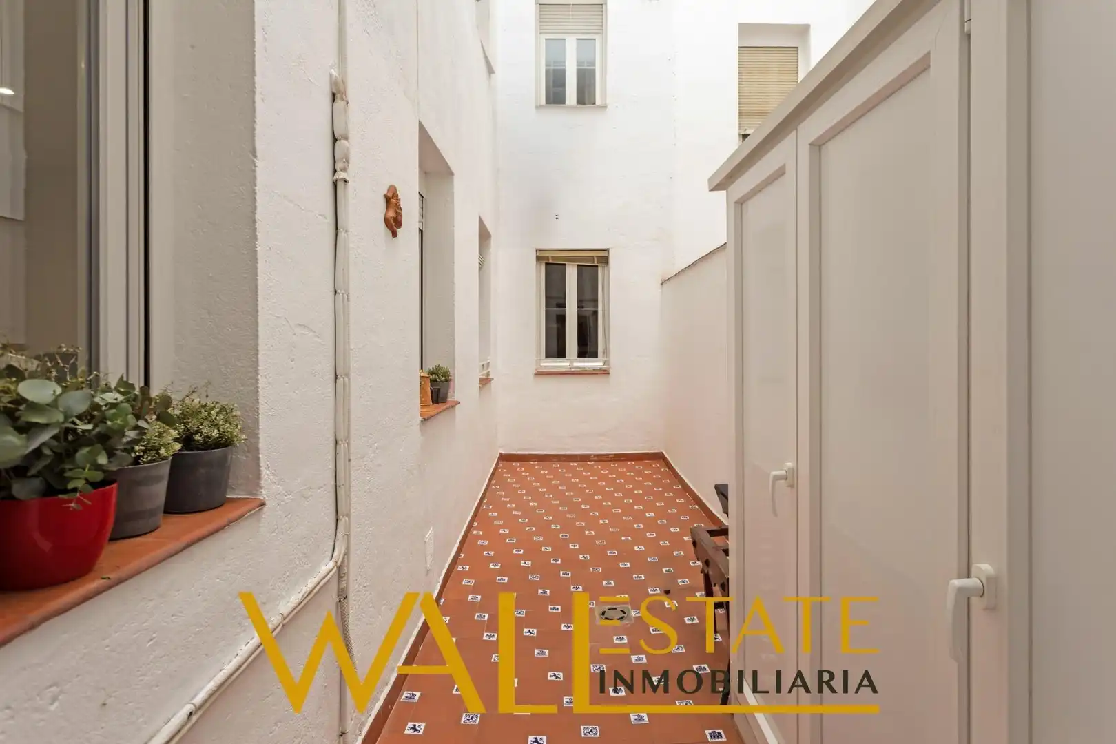 Vista exterior de Planta baja en venta en Madrid con Aire acondicionado y Calefacción