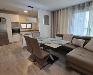 Sala d'estar de Àtic en venda en  Madrid Capital amb Aire condicionat, Jardí privat i Terrassa