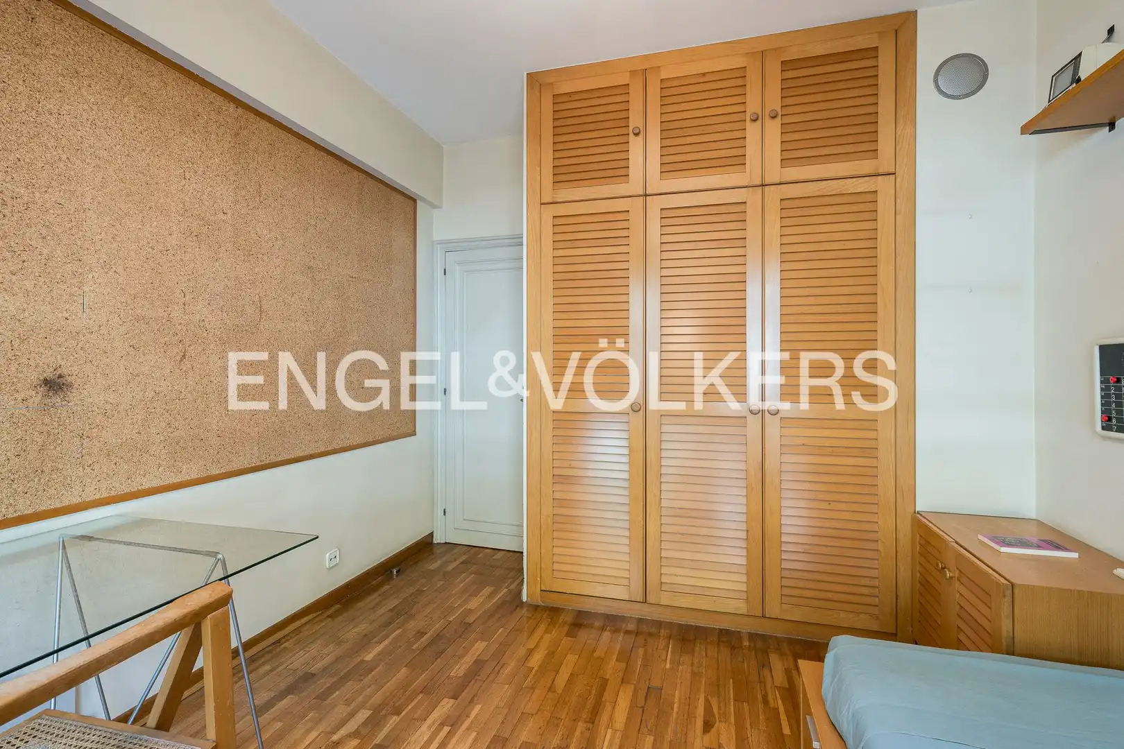Bedroom of Flat for sale in Barcelona  with Air Conditioner, Heating and Private garden