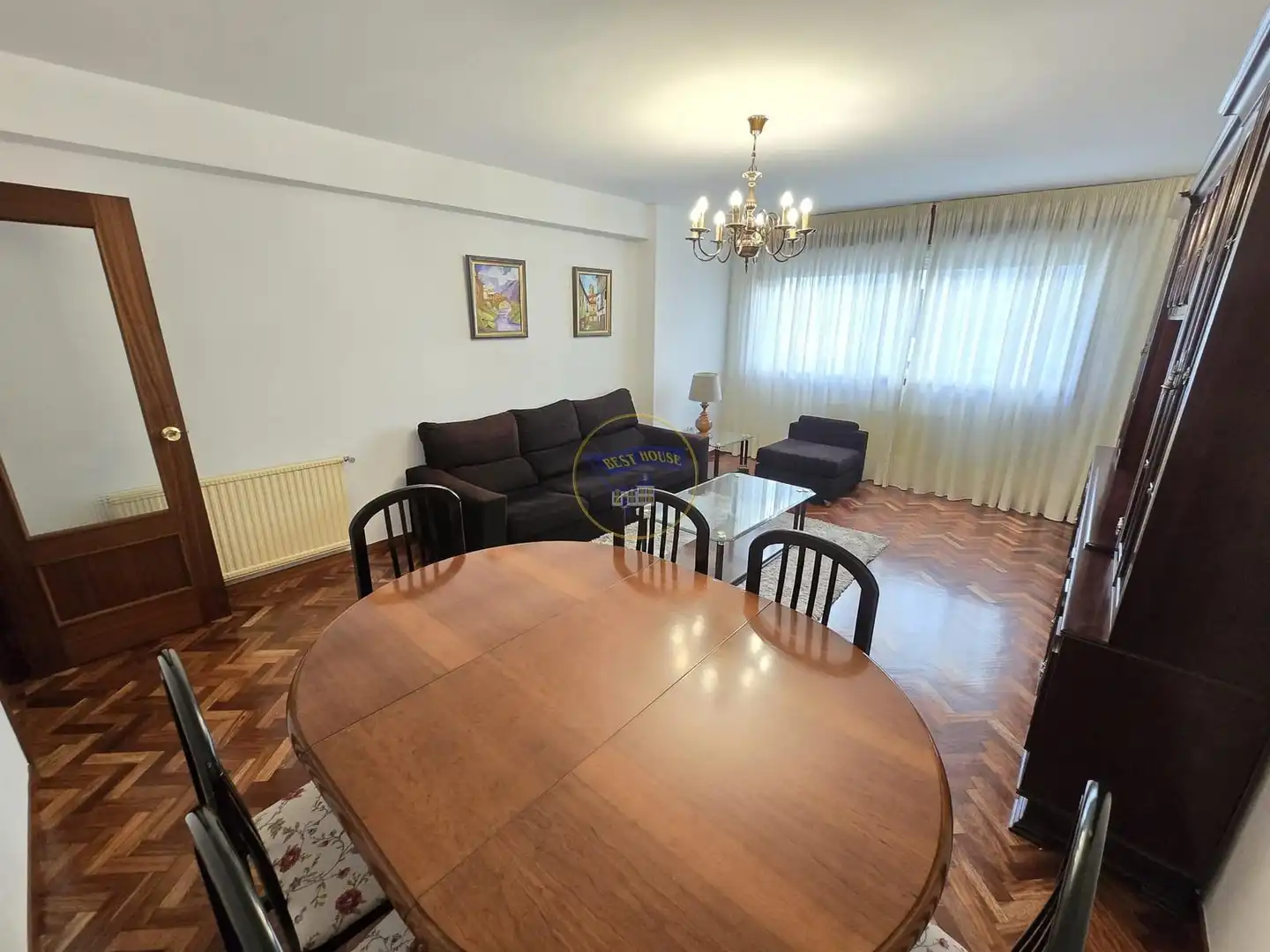 Sala de estar de Piso en venta en Vigo  con Calefacción, Parquet y Terraza