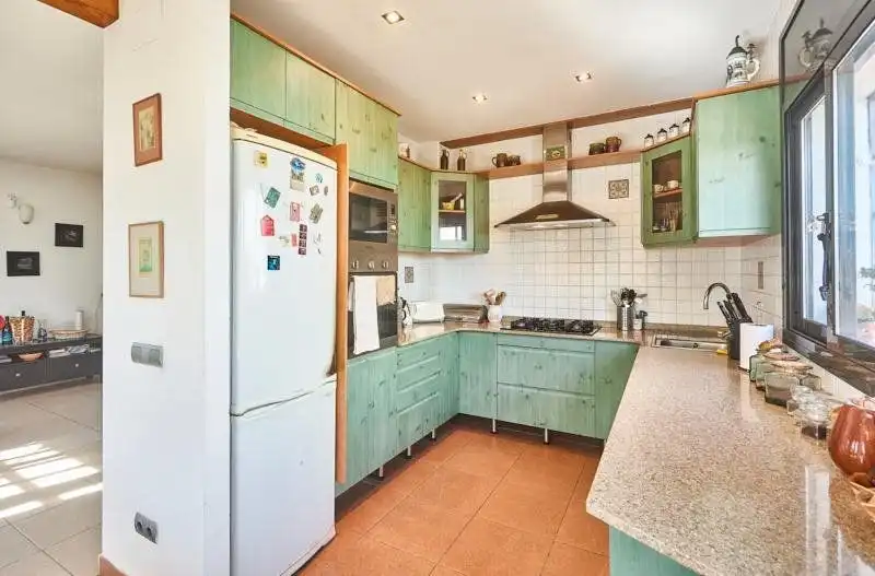 Cocina de Casa o chalet en venta en Sant Pere de Ribes con Calefacción, Terraza y Trastero