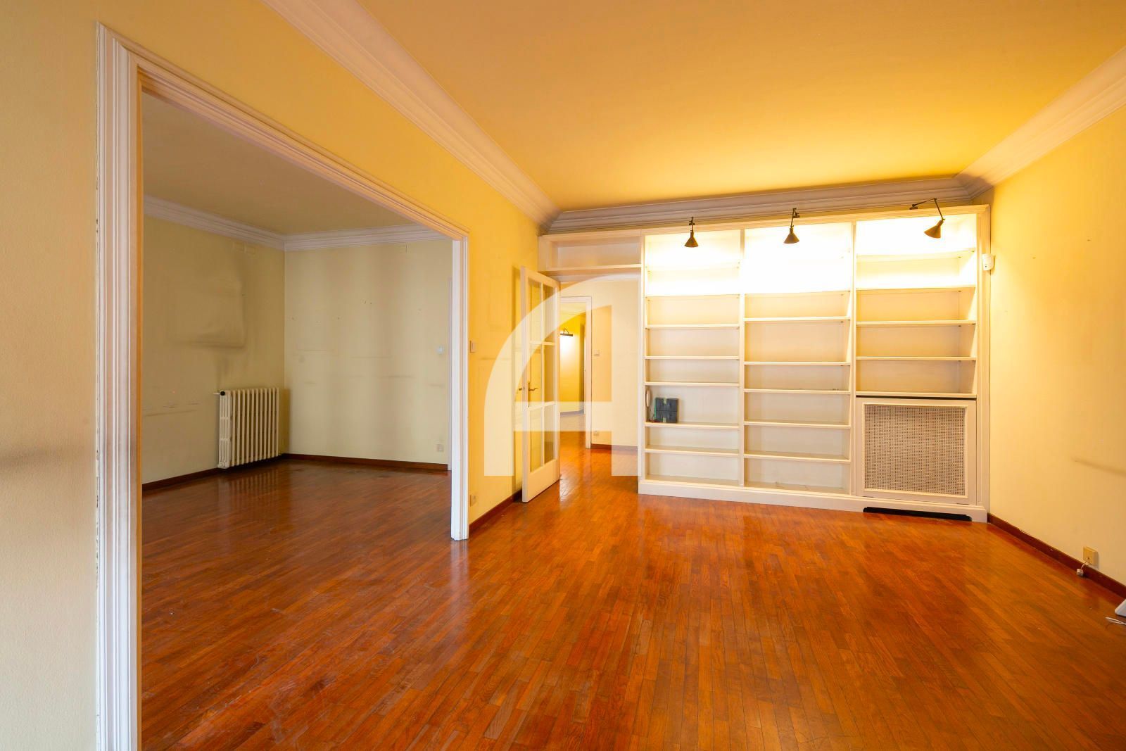 Pis en venda en  Barcelona Capital amb Calefacció, Parquet i Terrassa