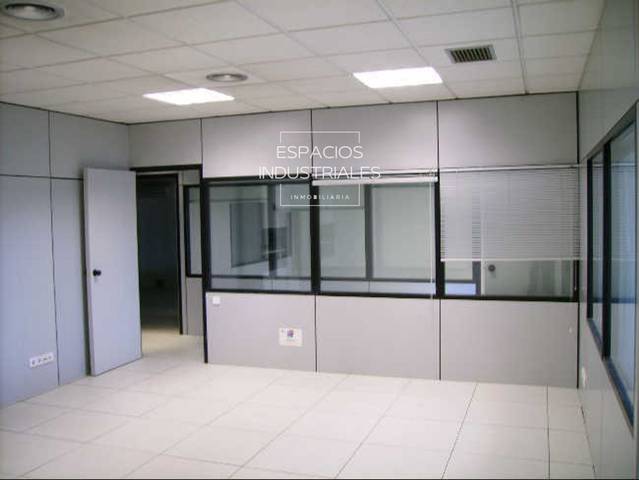Oficina en Alquiler en Montserrat - Parque Empresarial