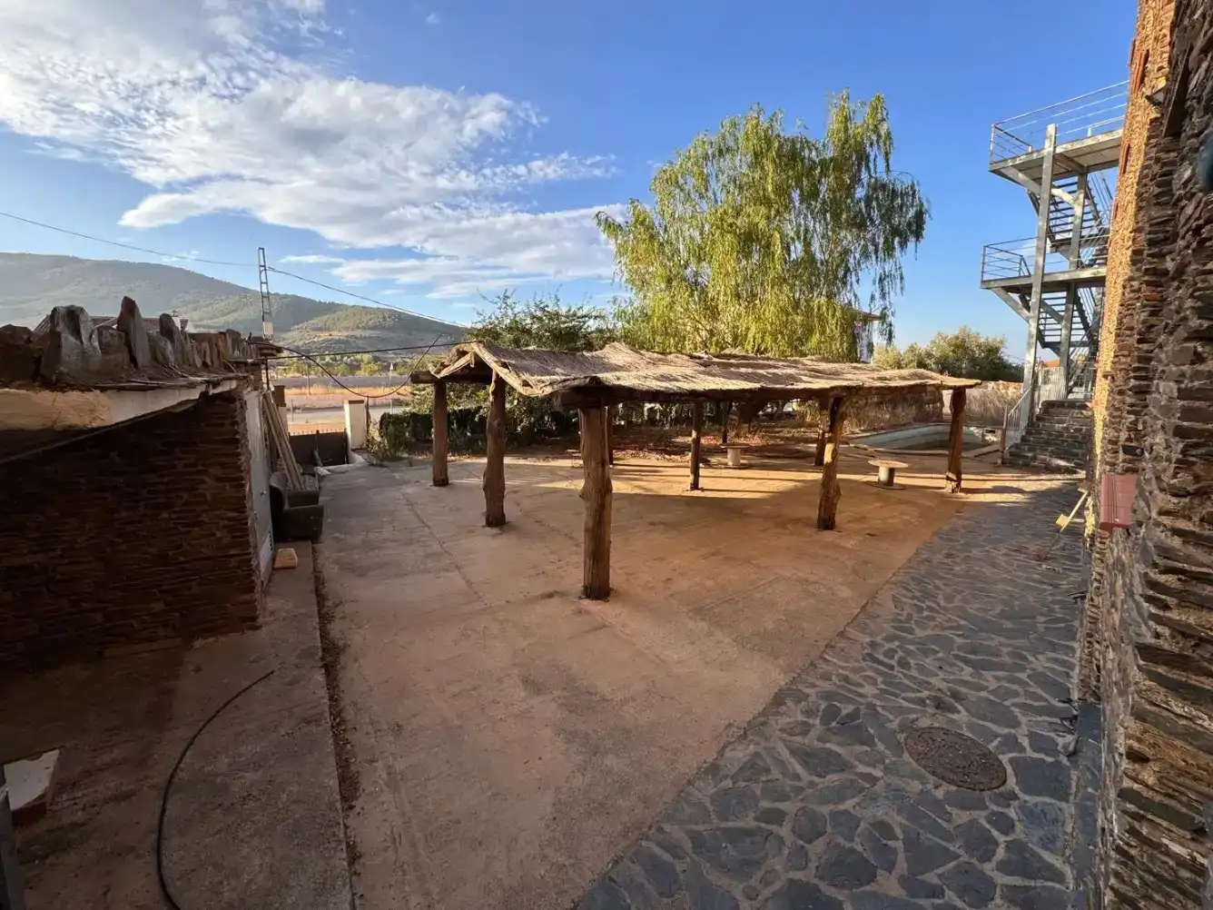 Terrassa de Pis en venda en Jérez del Marquesado amb Aire condicionat, Jardí privat i Parquet