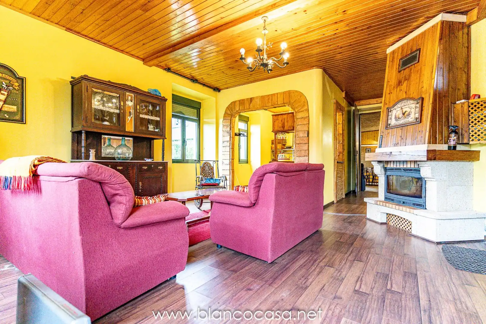 Living room of Houses for sale in Coristanco  with Private garden, Storage room and Furnished