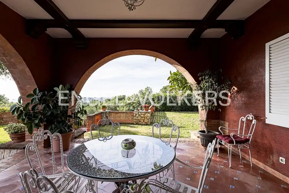 Terraza de Casa o chalet en venta en Urbanitzacions de Llevant