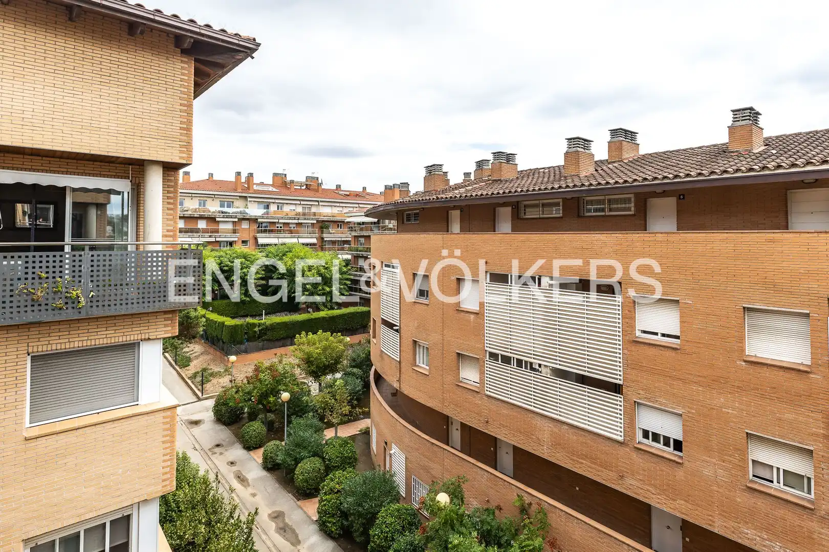 Pis amb terrassa en venda a Coll Favà, imagen 14