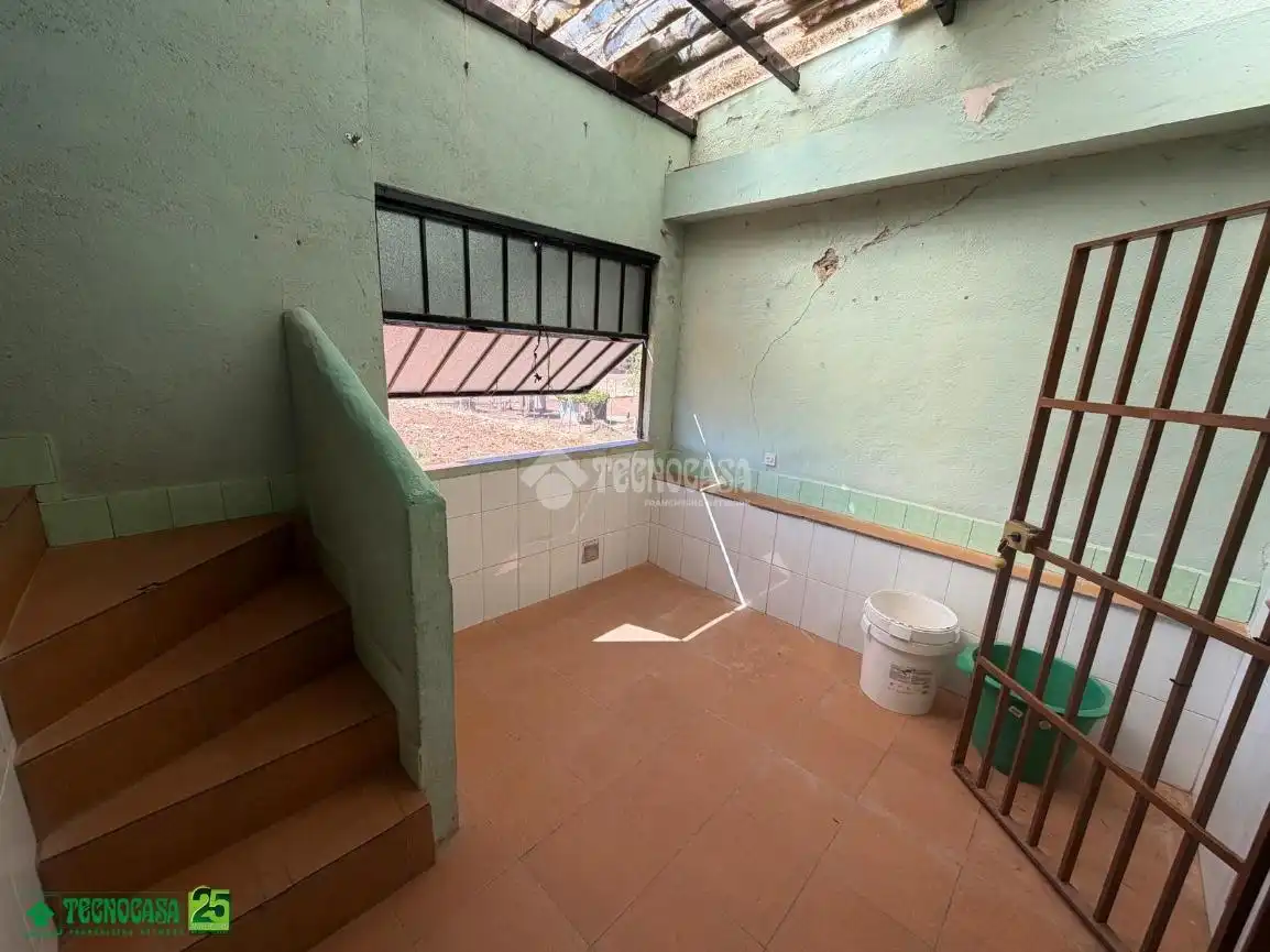 Casa aparellada en venda a Granátula de Calatrava, imagen 23