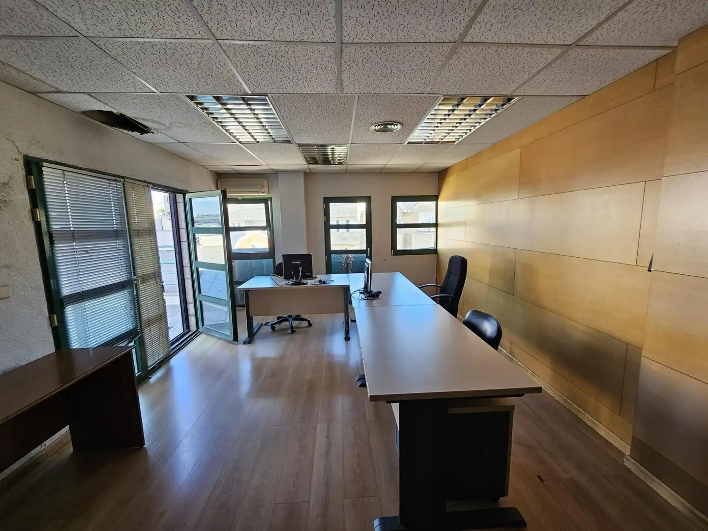 Oficina de alquiler en Ponferrada con Terraza y Amueblado