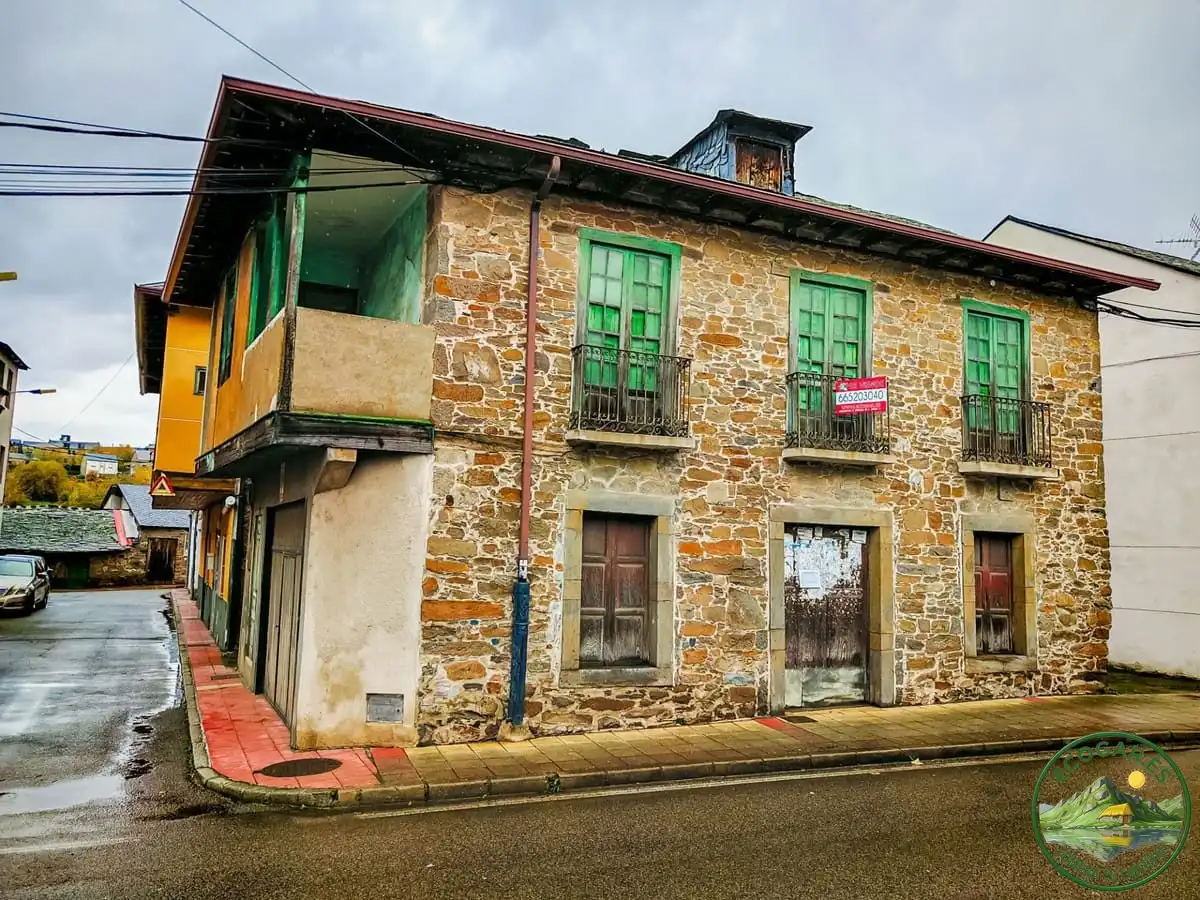 Casa a schiera in vendita a Toreno