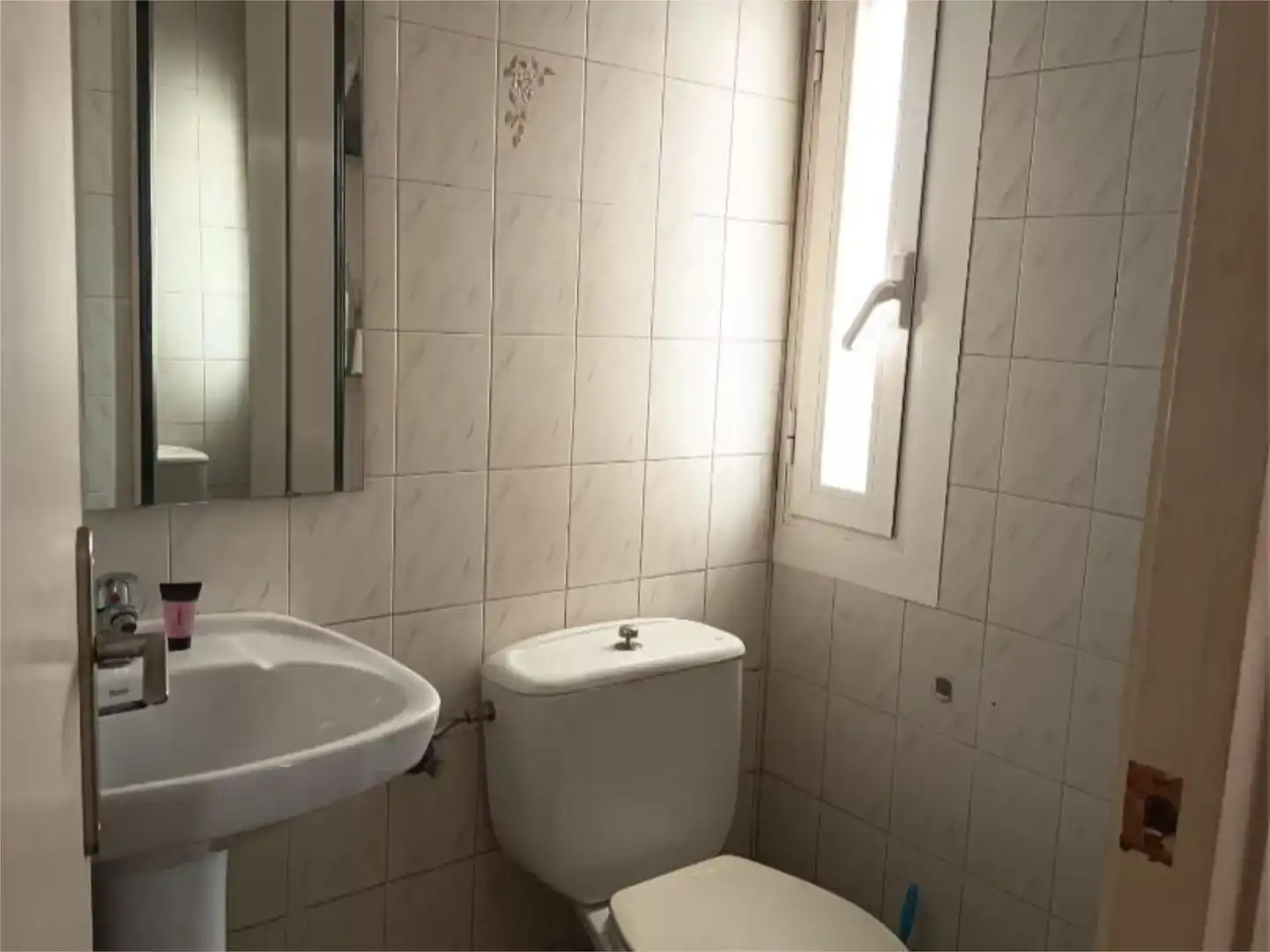 Bathroom of Flat for sale in Montblanc
