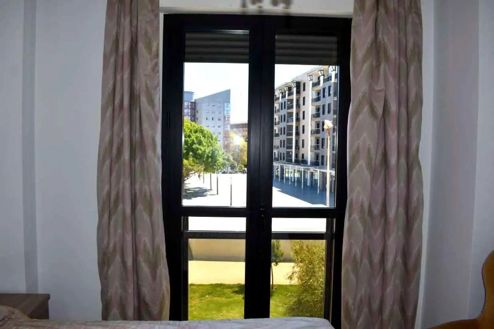 Habitación de Piso de alquiler en Huelva con Aire acondicionado y Amueblado