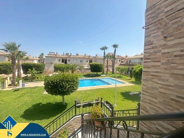Bungalow con piscina in vendita a Nueva Torrevieja - Aguas Nuevas