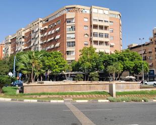 Vista exterior de Pis en venda en Alicante / Alacant amb Balcó