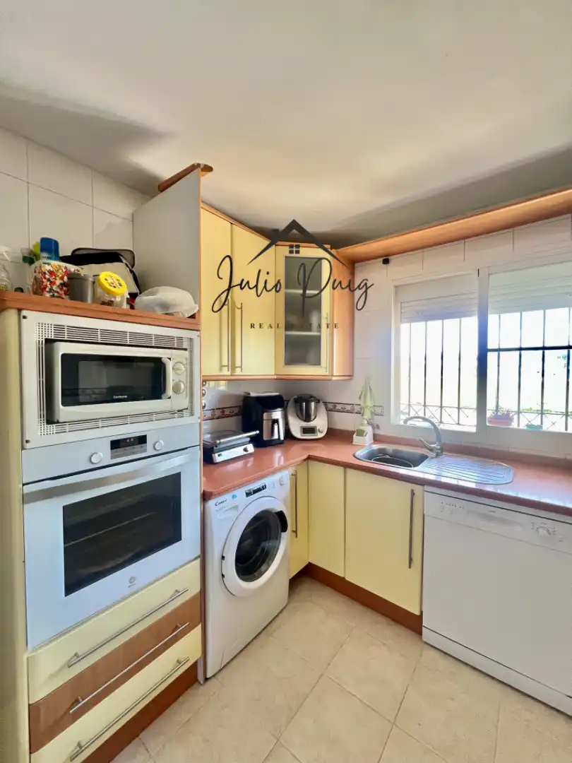 Kitchen of Detached homes for sale in Coria del Río  with Air Conditioner and Balcony