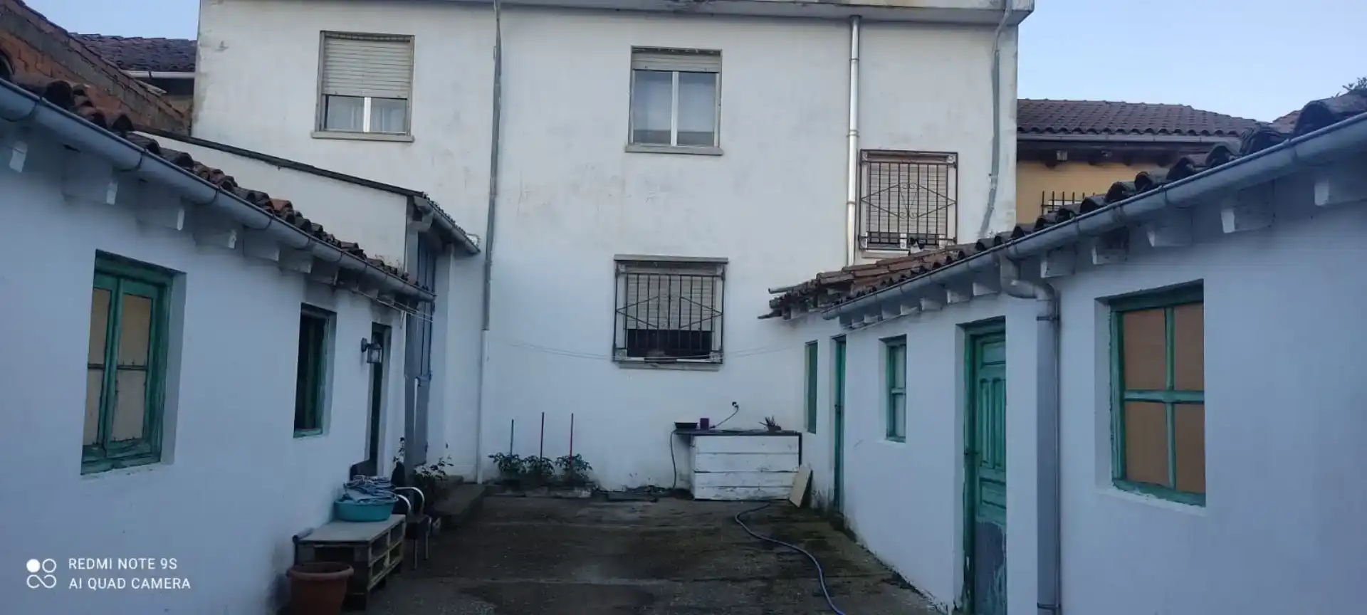 Vista exterior de Casa o chalet en venta en Sariegos