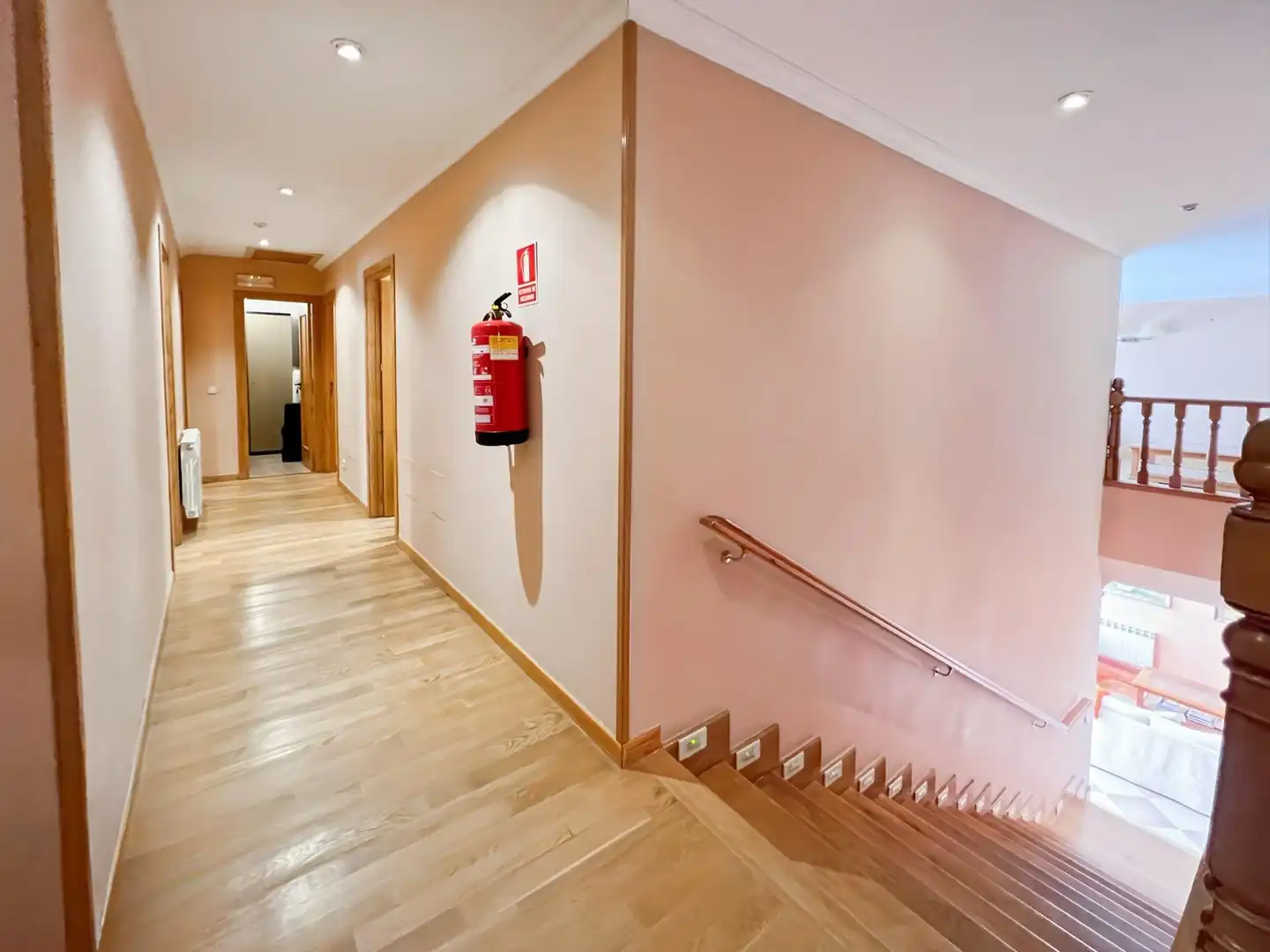 Country homes for sale in Buitrago del Lozoya  with Air Conditioner and Alarm