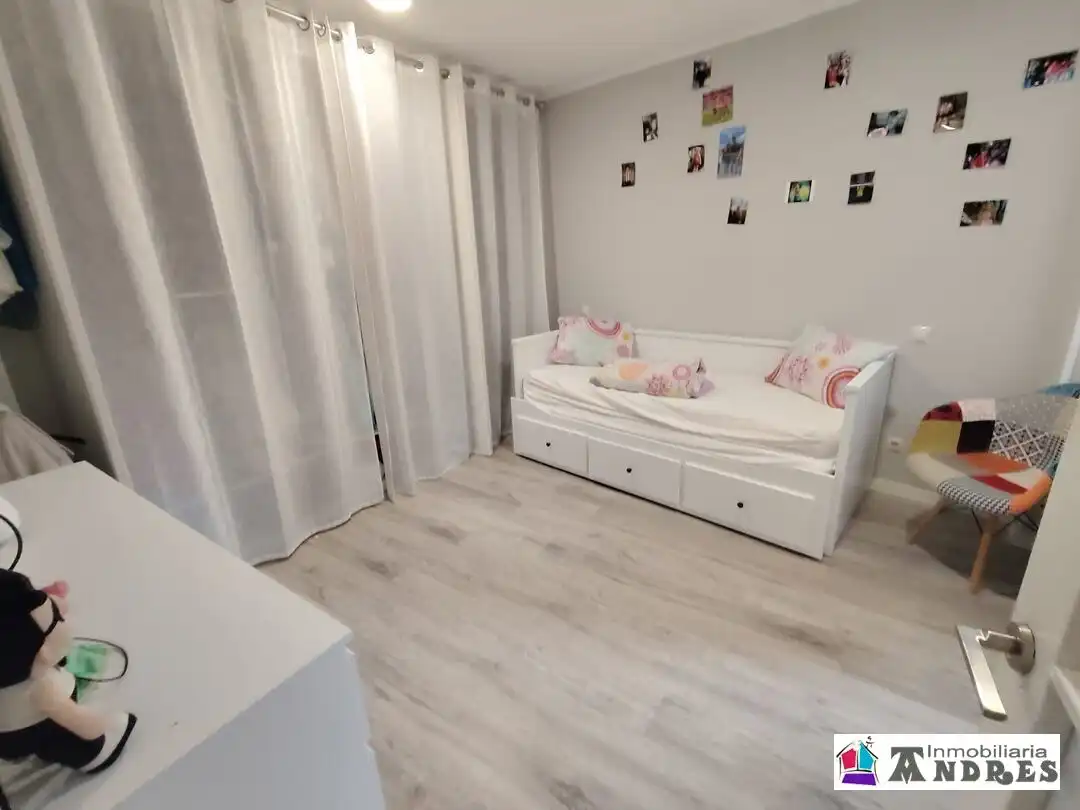 Schlafzimmer von Wohnung zum Verkauf in Bermeo mit Heizung, Terrasse und Abstellraum