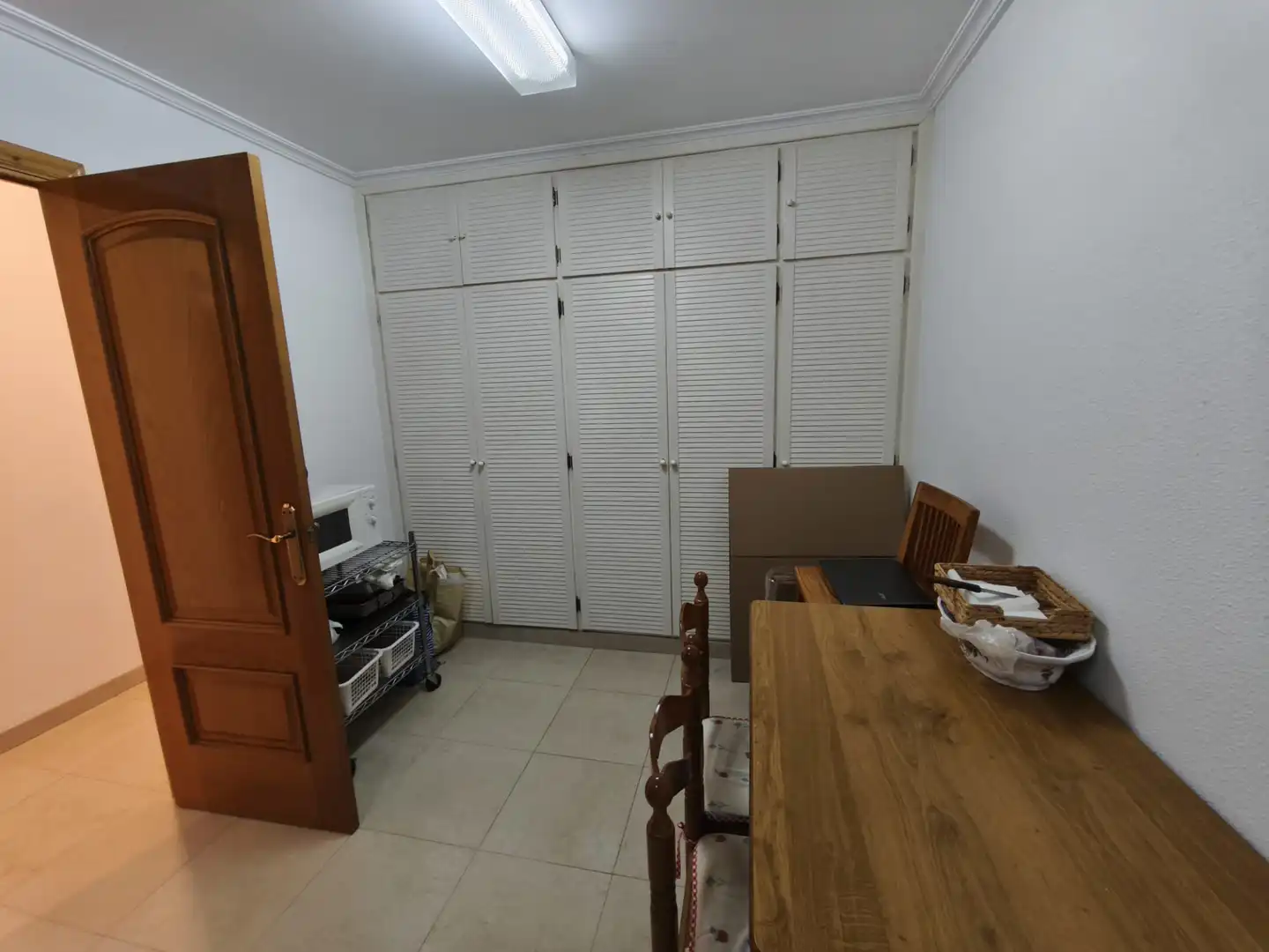 Wohnung zur Miete in Sevilla mit Klimaanlage, Heizung und Terrasse