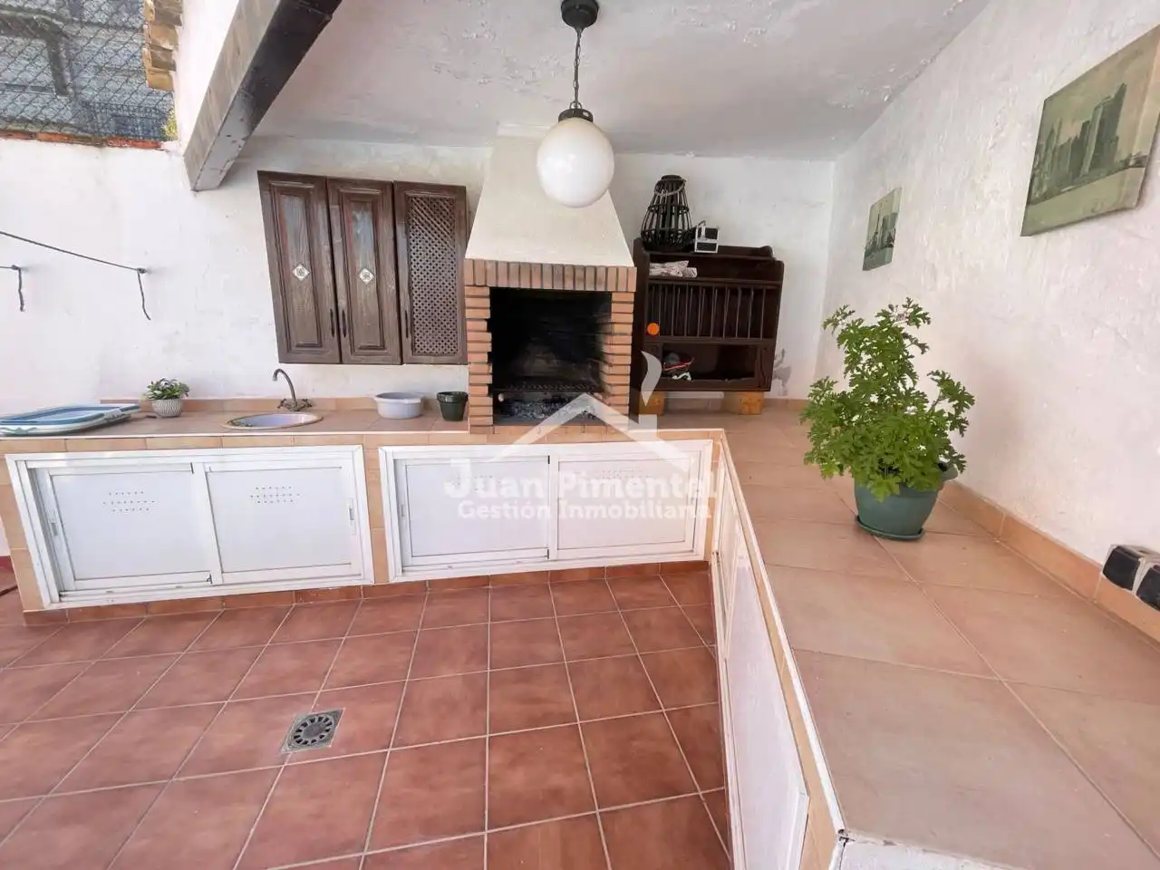Cuina de Casa adosada en venda en Estepona amb Aire condicionat, Jardí privat i Terrassa