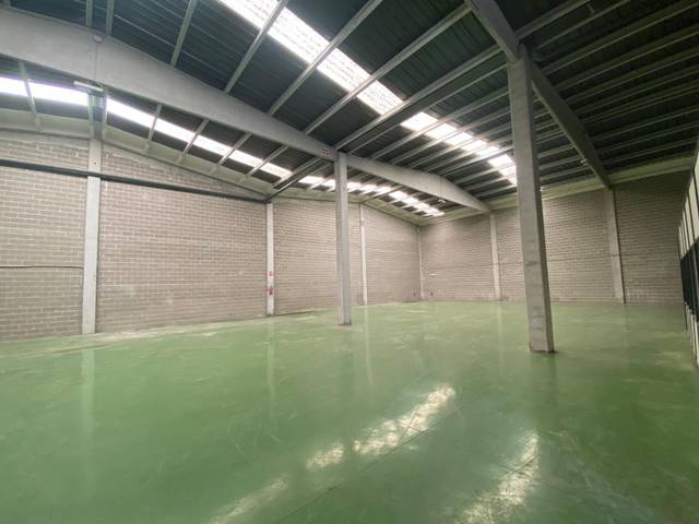 Nave industrial en Alquiler en Torreforta