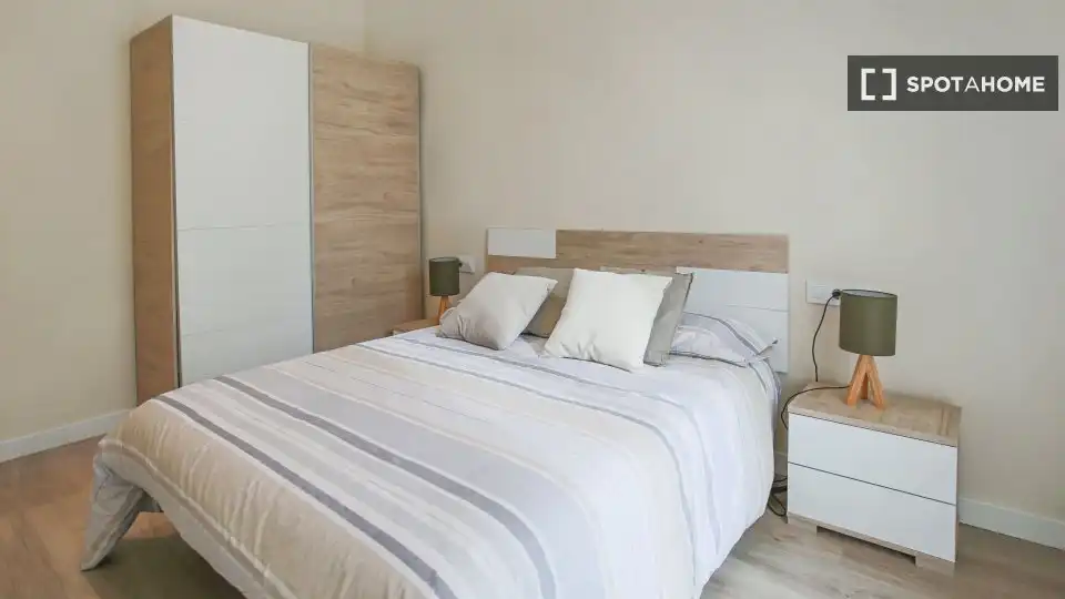 Flat for rent in Hostafrancs