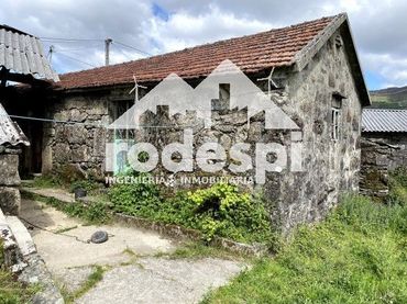 Casa en venda a Covelo