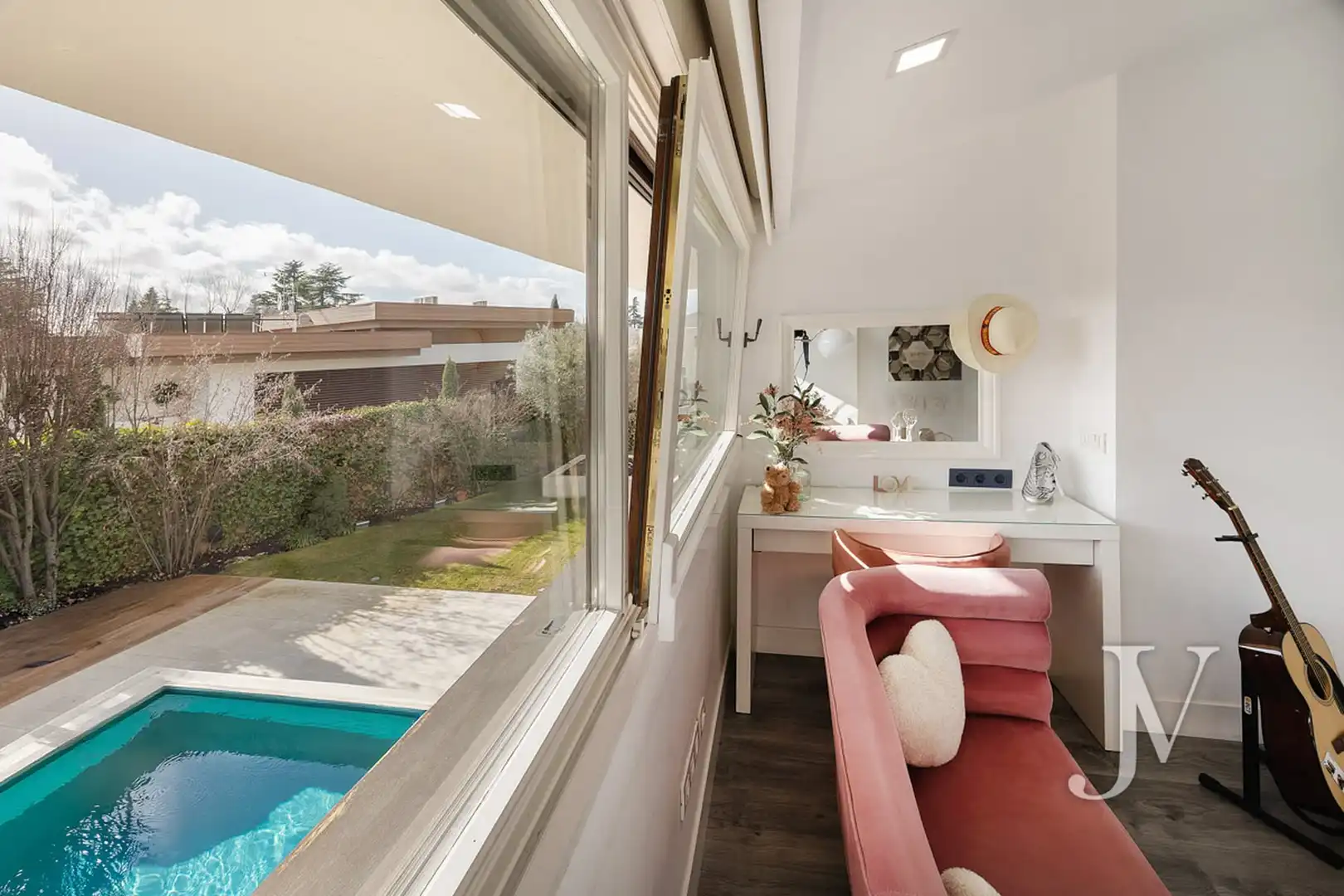 Habitación de Casa o chalet en venta en Madrid con Aire acondicionado, Calefacción y Jardín privado