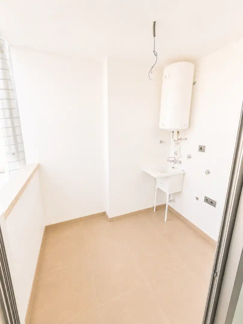 Baño de Piso en venta en Alcantarilla con Aire acondicionado, Trastero y Balcón