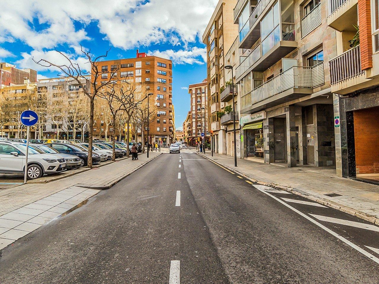 Vista exterior de Local en venda en Reus