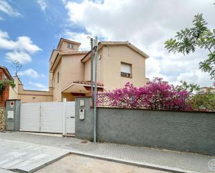 Exterior view of House or chalet for sale in  Barcelona Capital  with Heating, Terrace and Storage room