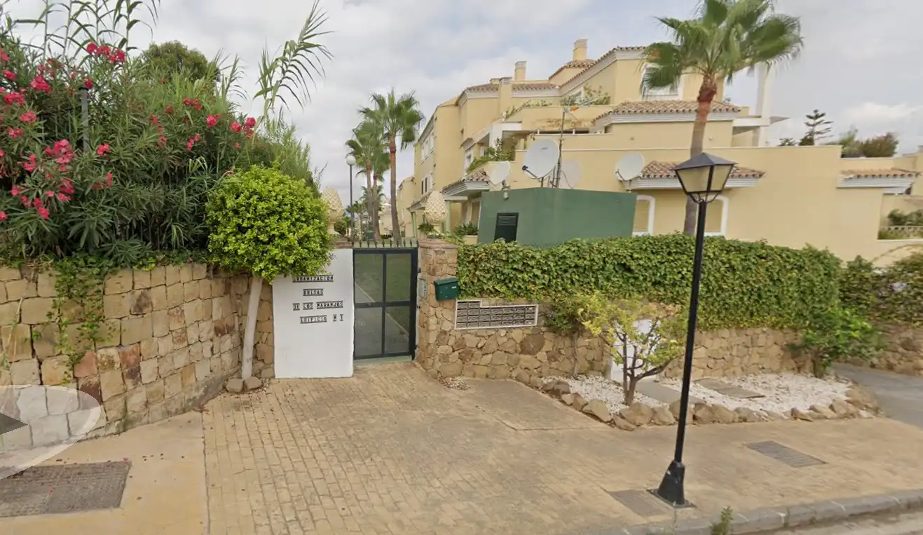 Garaje de alquiler en Avenida Calderón de la Barca, Las Brisas