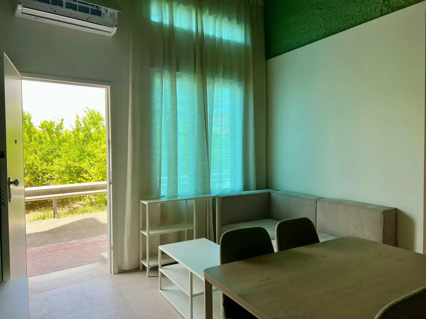 Comedor de Estudio en venta en Murcia con Aire acondicionado, Calefacción y Amueblado