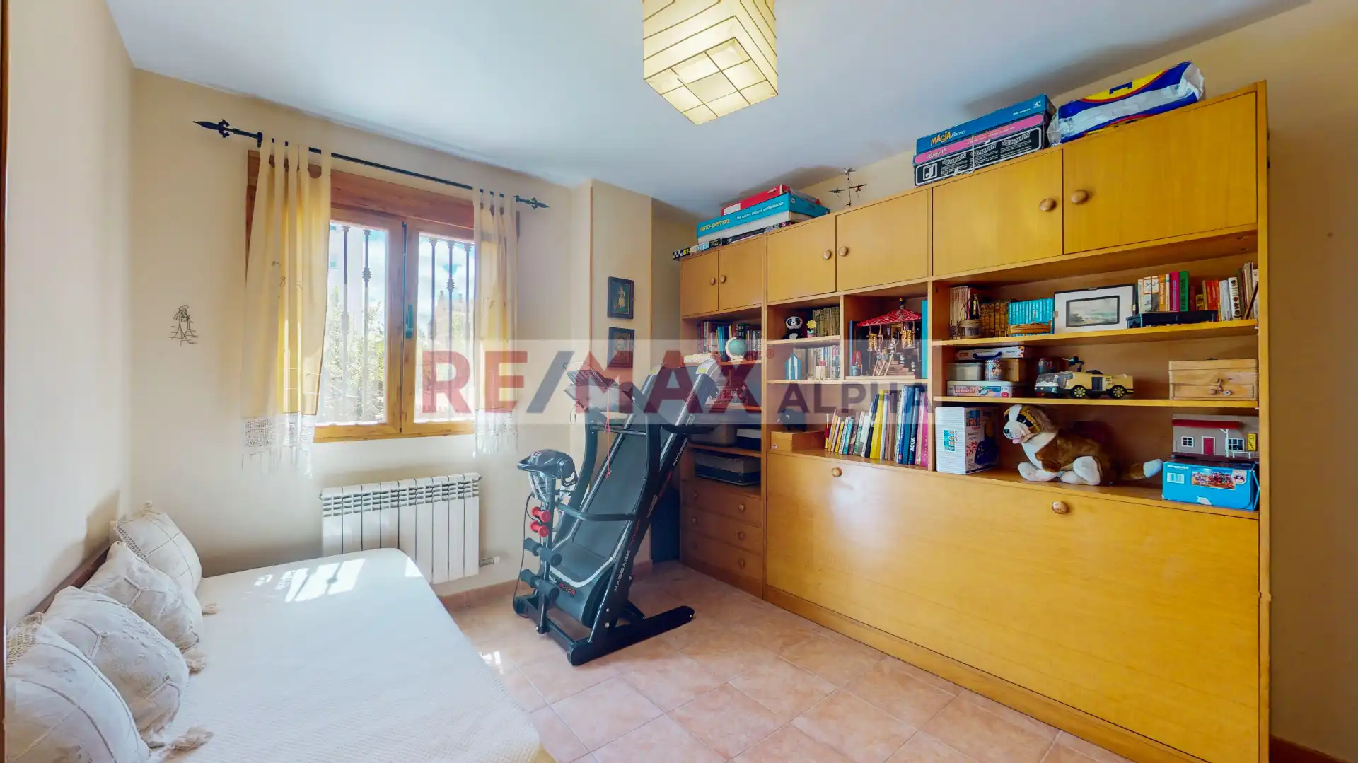 Habitación de Casa o chalet en venta en Medina del Campo con Calefacción, Jardín privado y Terraza