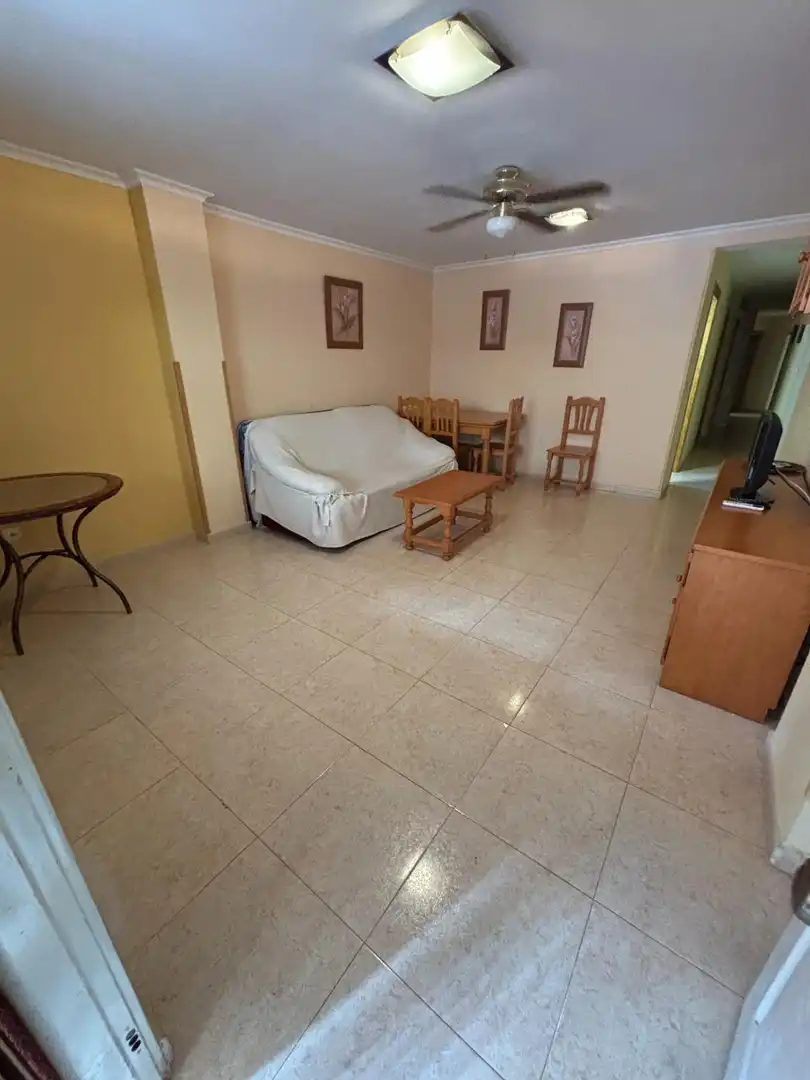 Sala d'estar de Pis en venda en Los Alcázares amb Aire condicionat i Terrassa