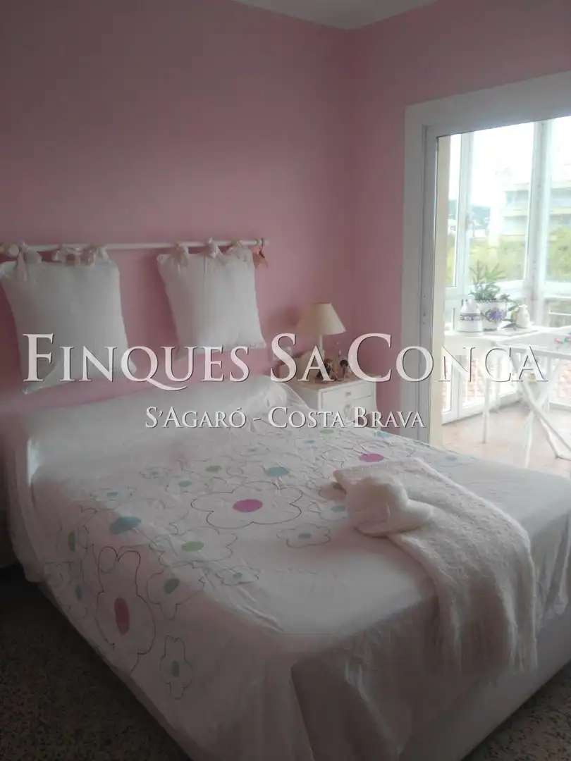 Dormitori de Apartament en venda en Castell d'Aro, Platja d'Aro i s'Agaró amb Calefacció i Terrassa