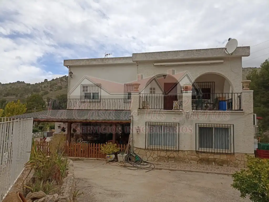 Vista exterior de Finca rústica en venda en Petrer