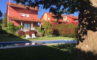 Jardí de Casa o xalet en venda en Gondomar amb Terrassa i Piscina