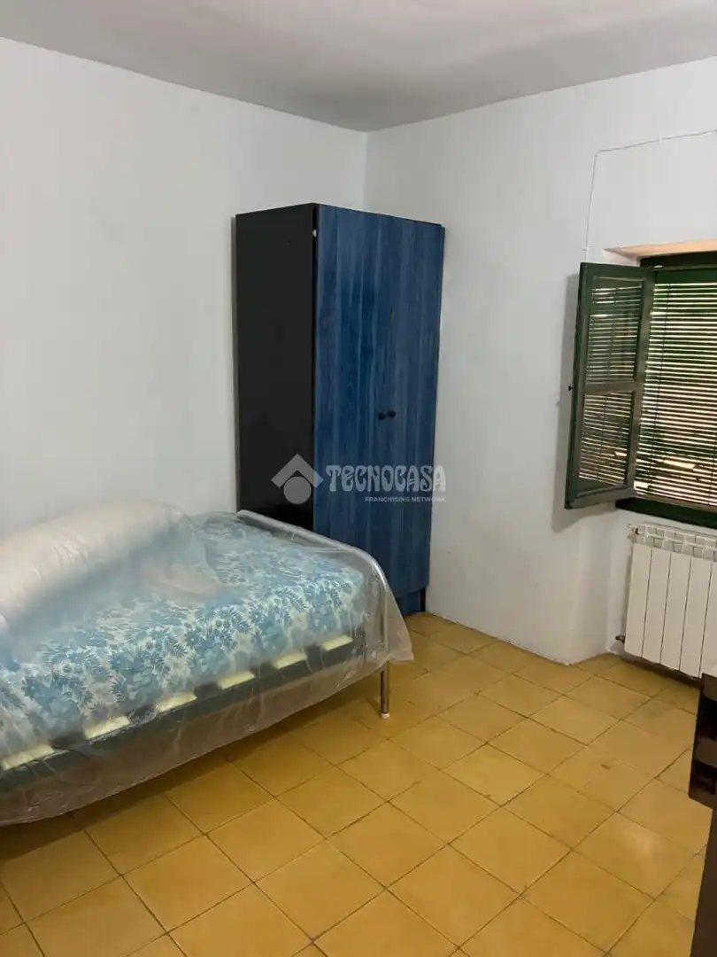 Habitación de Casa adosada en venta en Cifuentes, Guadalajara