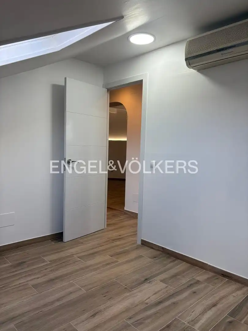 Duplexes for sale in Fuenlabrada  with Air Conditioner and Heating