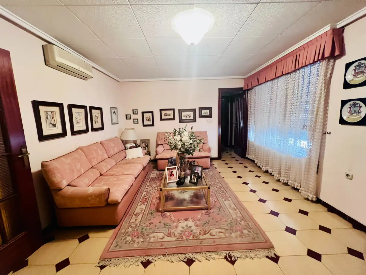 Sala de estar de Casa o chalet en venta en Petrer, Alicante