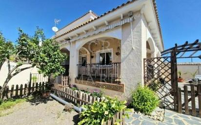 Jardí de Casa o xalet en venda en La Nucia amb Calefacció, Jardí privat i Terrassa